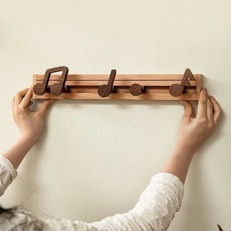 Adjustable Music Notes Wooden Wall Hanger