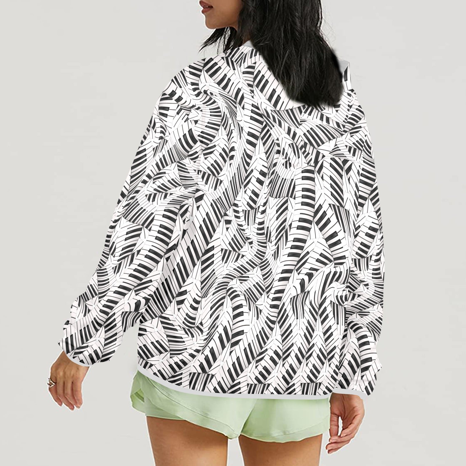 Curvy Piano Keys Women's Windbreaker