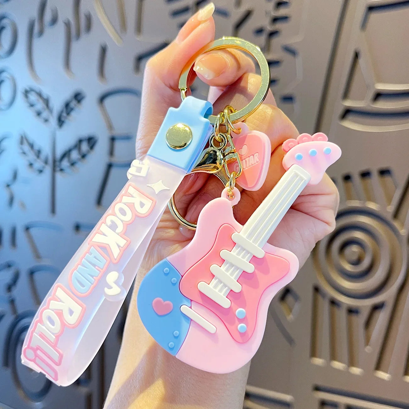 Cute Guitar Shaped Keychain