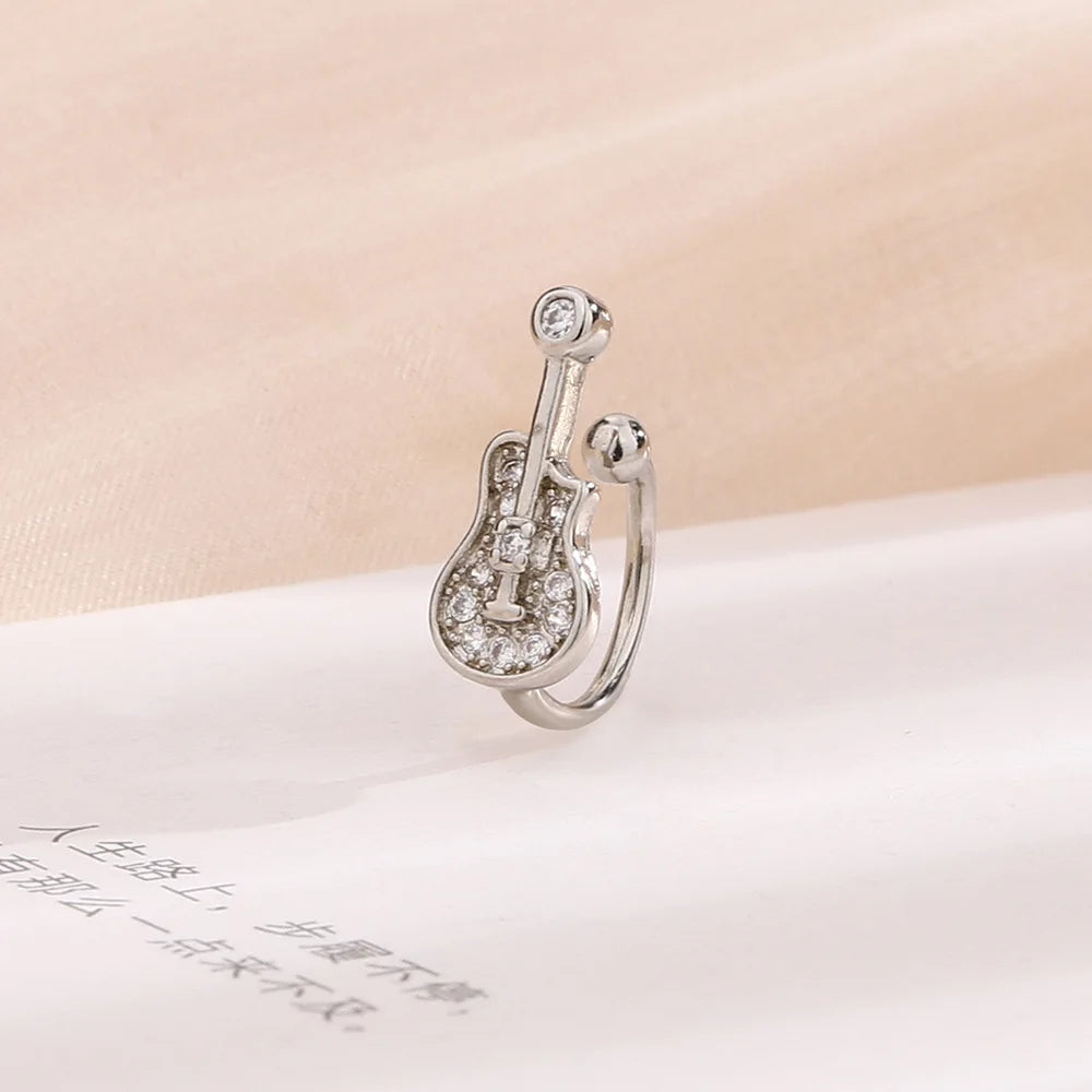 1pc Music Treble Clef / Guitar Clip Earring