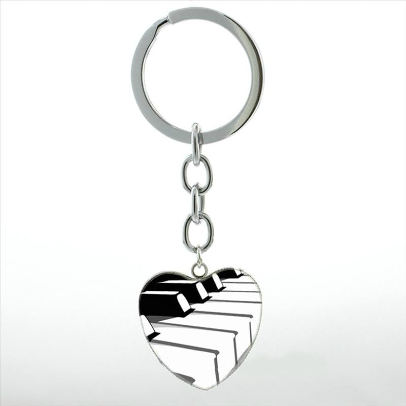 Free - Piano Heart Keychain - Artistic Pod Review
