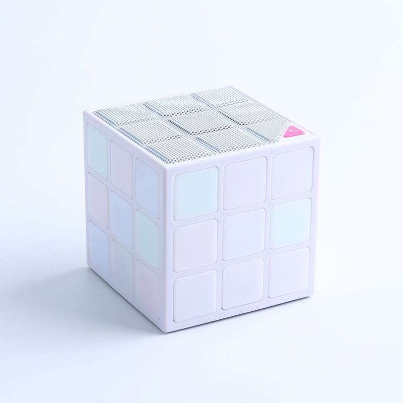 Mini Magic Cube Colorful Wireless Portable Bluetooth Speaker - Artistic Pod