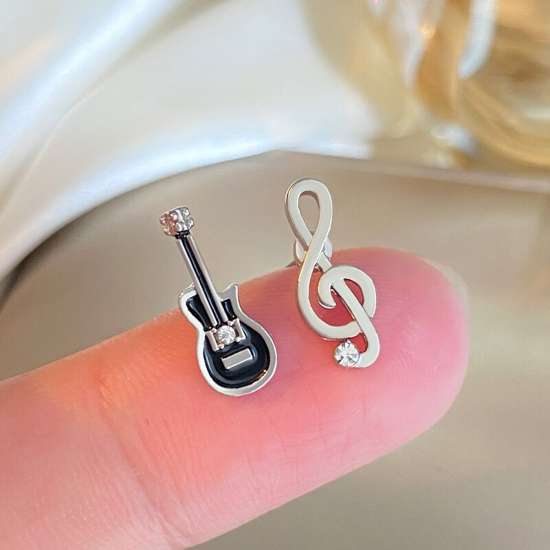 Shining Rhinestone Guitar Stud Earrings