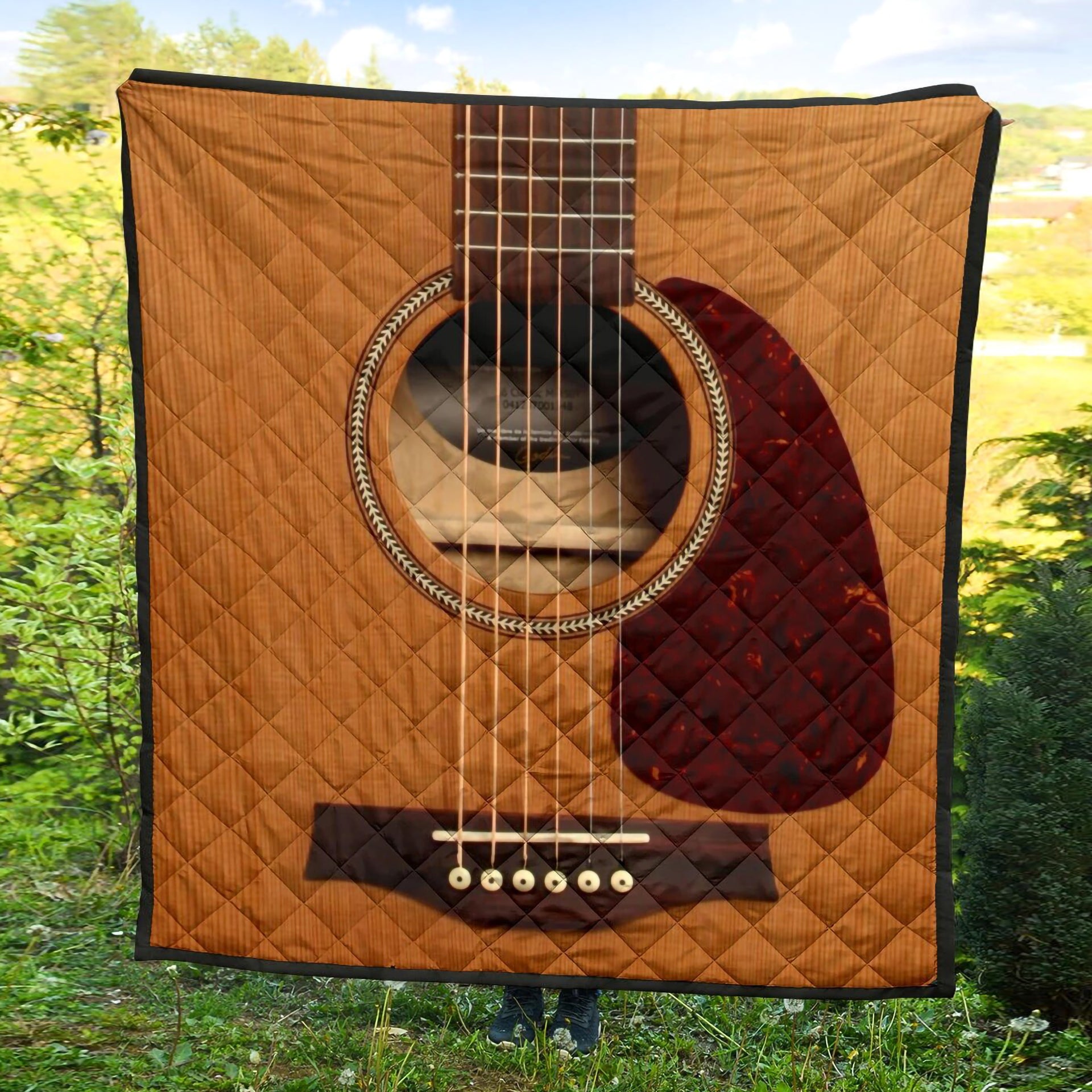 Wooden Guitar Premium Quilt