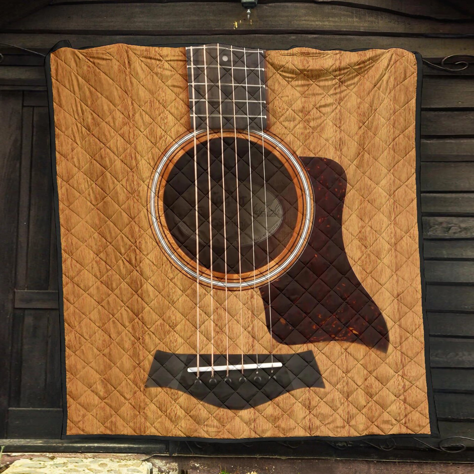Wood Guitar Premium Quilt
