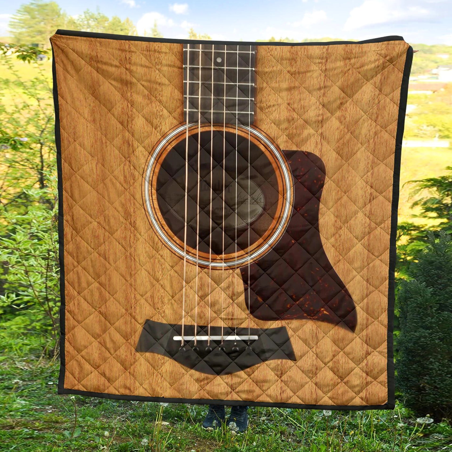 Wood Guitar Premium Quilt