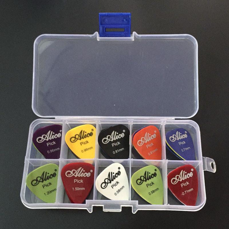 Alice 40 guitar picks + 1 box case - { shop_name }} - Review