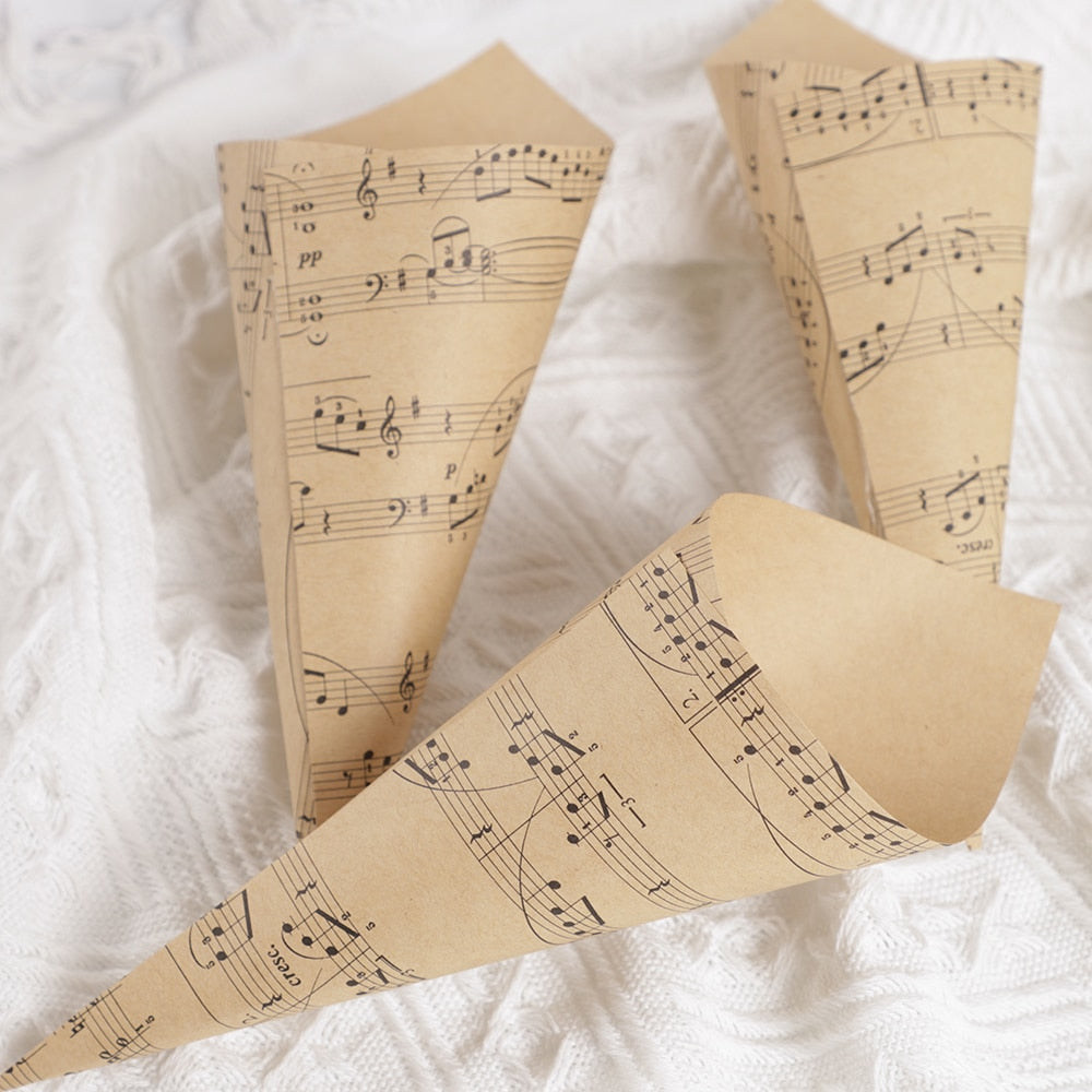 50pcs Music Print Paper Cone Holder