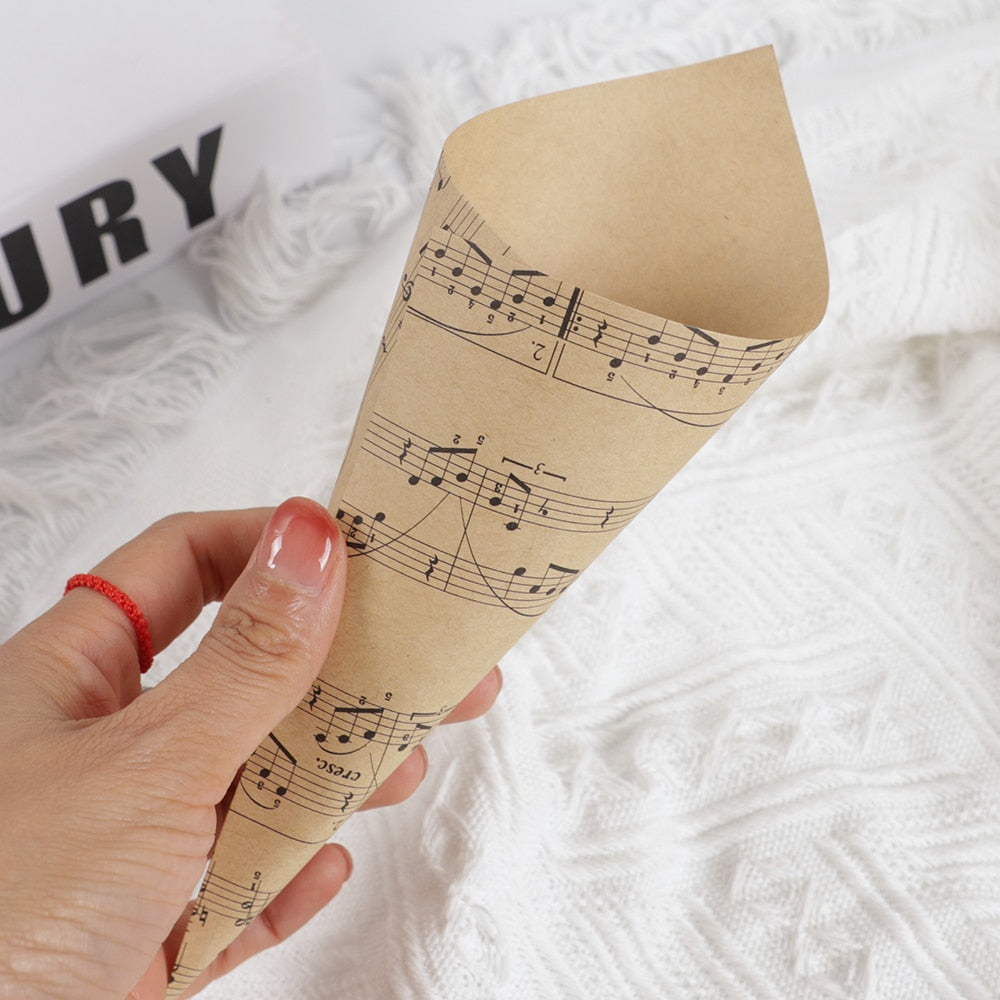 50pcs Music Print Paper Cone Holder