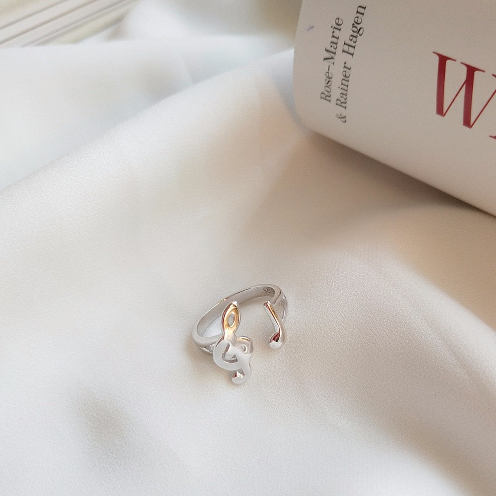 Re-sizable Music Notes Ring