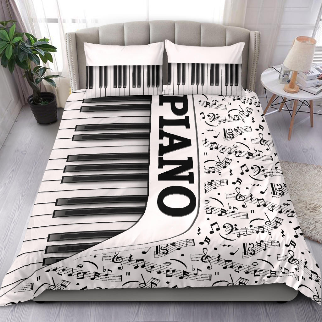 Piano White Bedding Set
