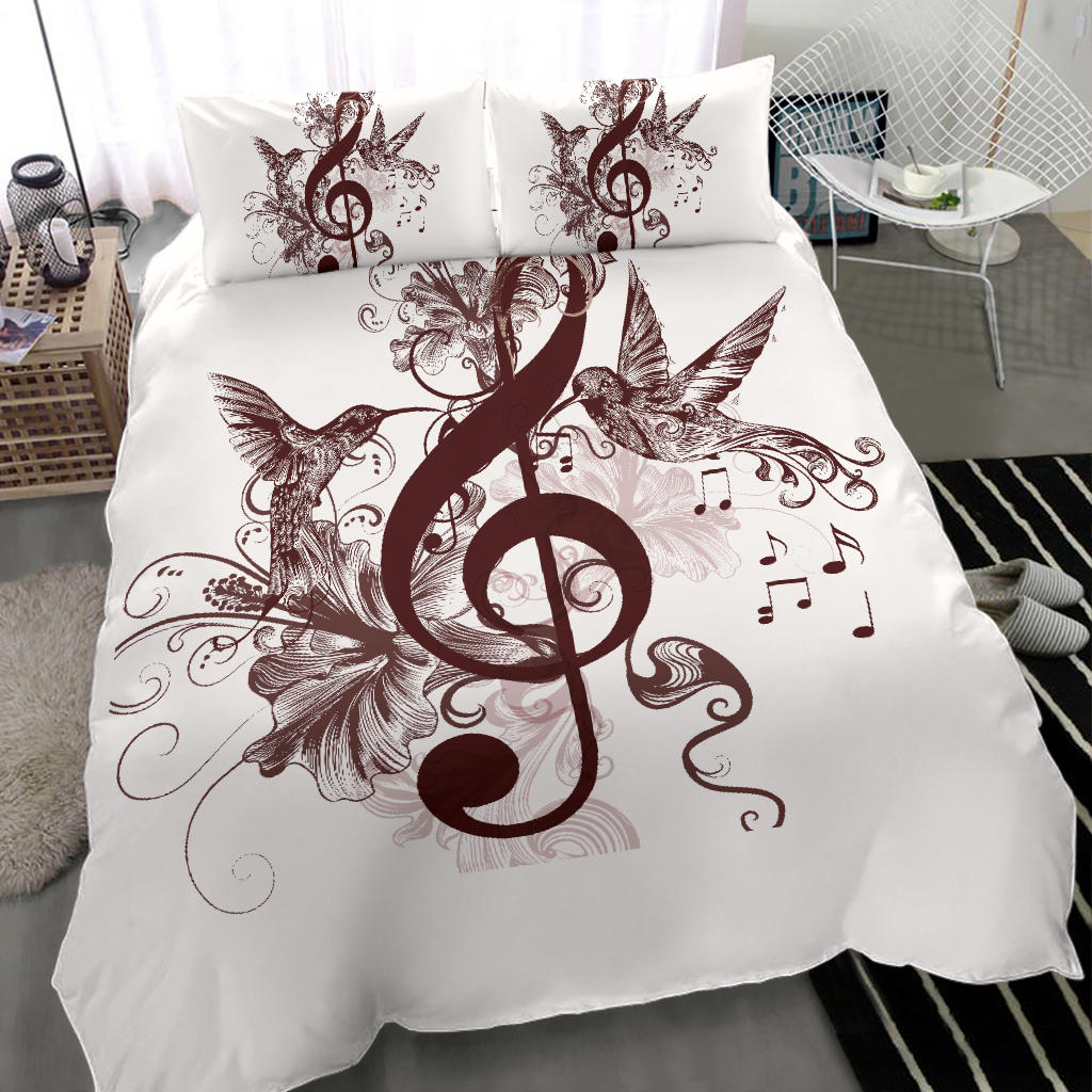 Treble Clef And Hummingbirds Bedding Set