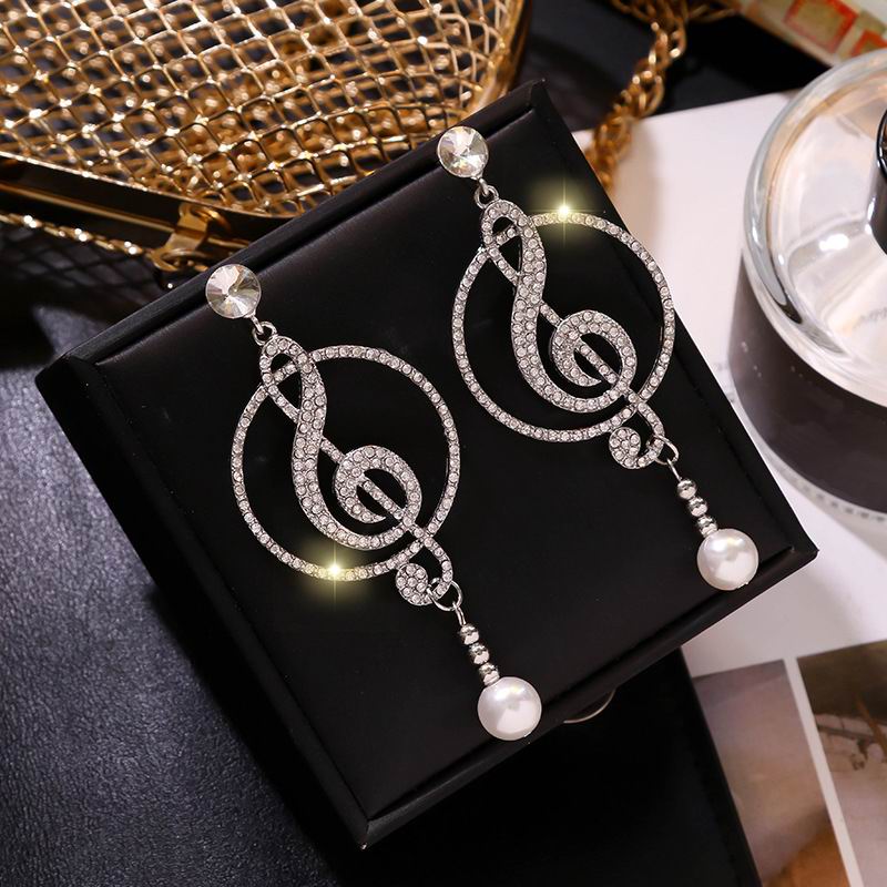 Huge Treble Clef Round Earrings