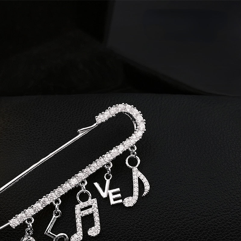 Music Note Zirconia Pin