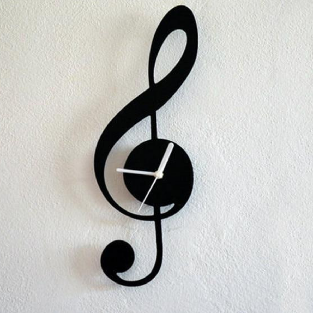 Black Music Note Wall Clock