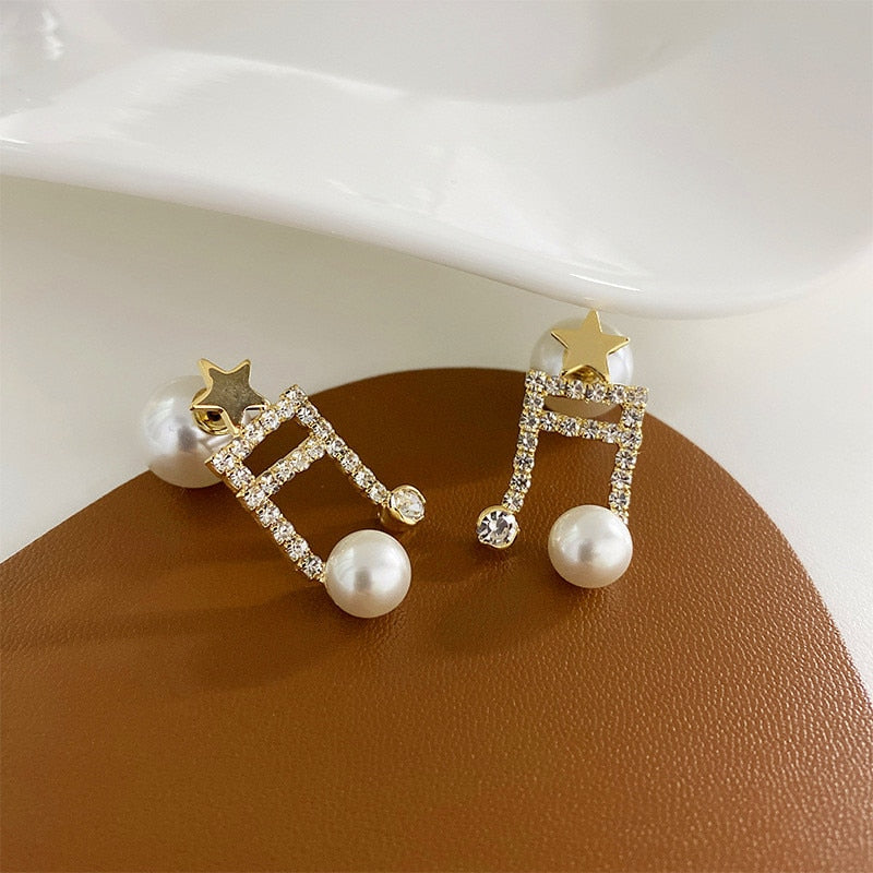 Rhinestone Pearl Musical Note Earrings