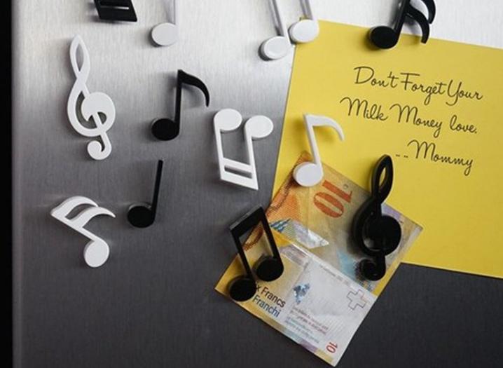 Free - 6pcs Music Note Magnet