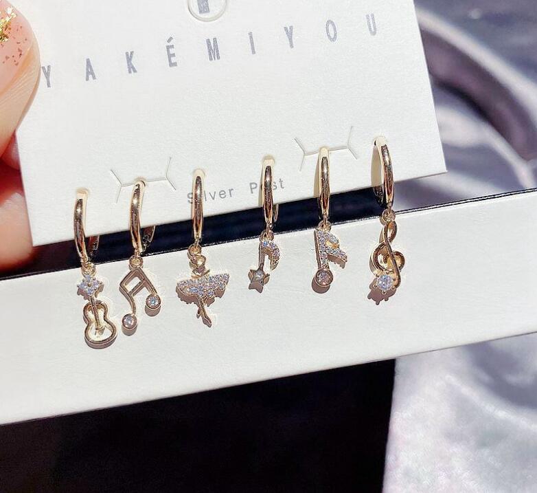 Elegant Music Notes Earrings Set