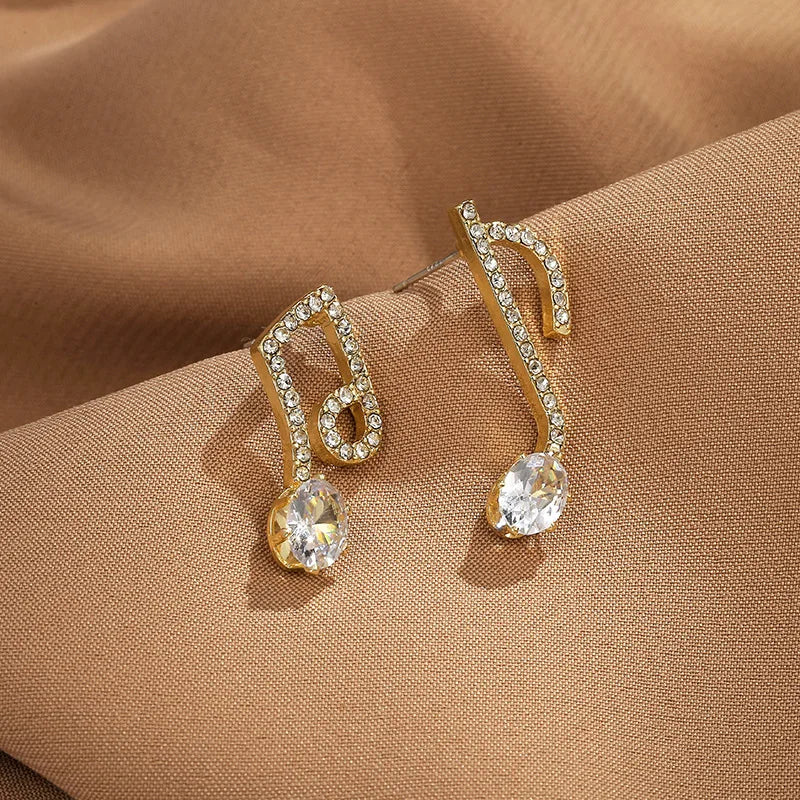 Shinny Music Note Earrings (Clip On & Piercing)