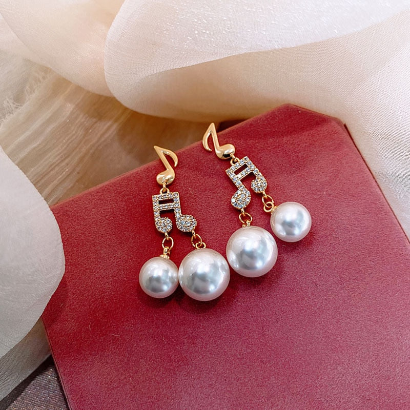 White Pearls Music Notes Earrings