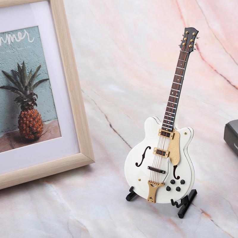 Mini Classic Guitar Miniature