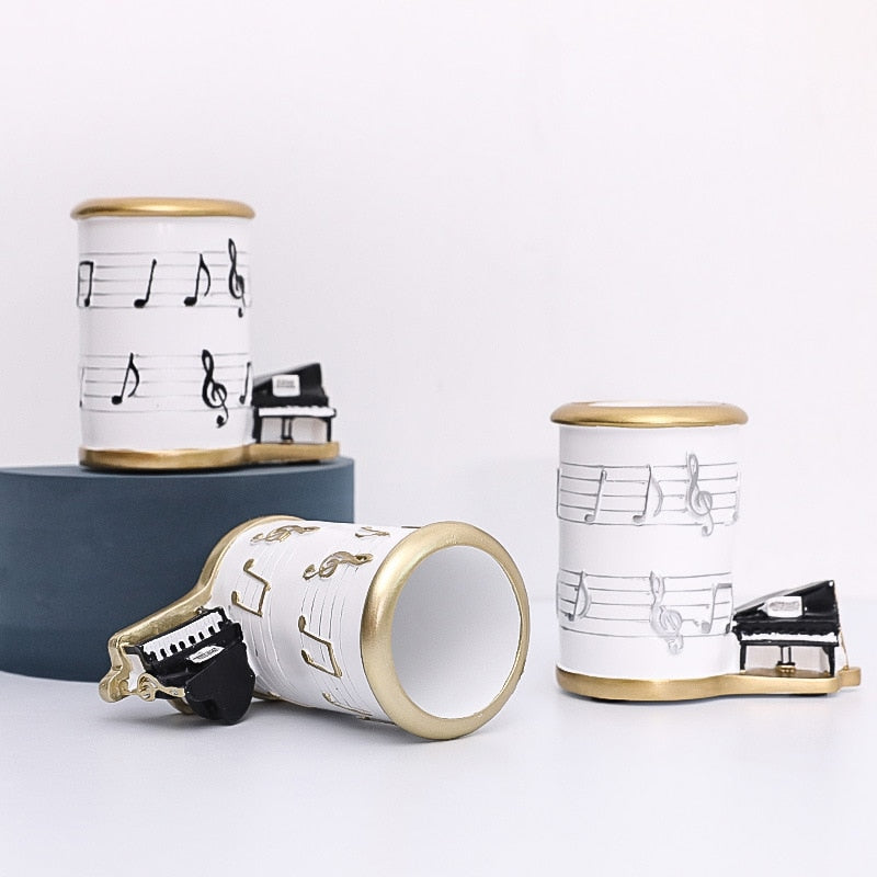 Nordic Piano Music Notes Pen Holder