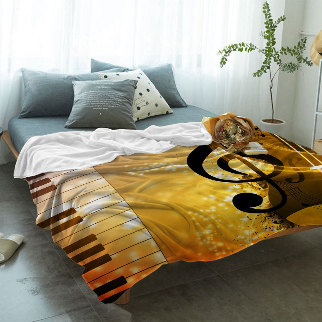 Piano/Cello Music Notes Blanket