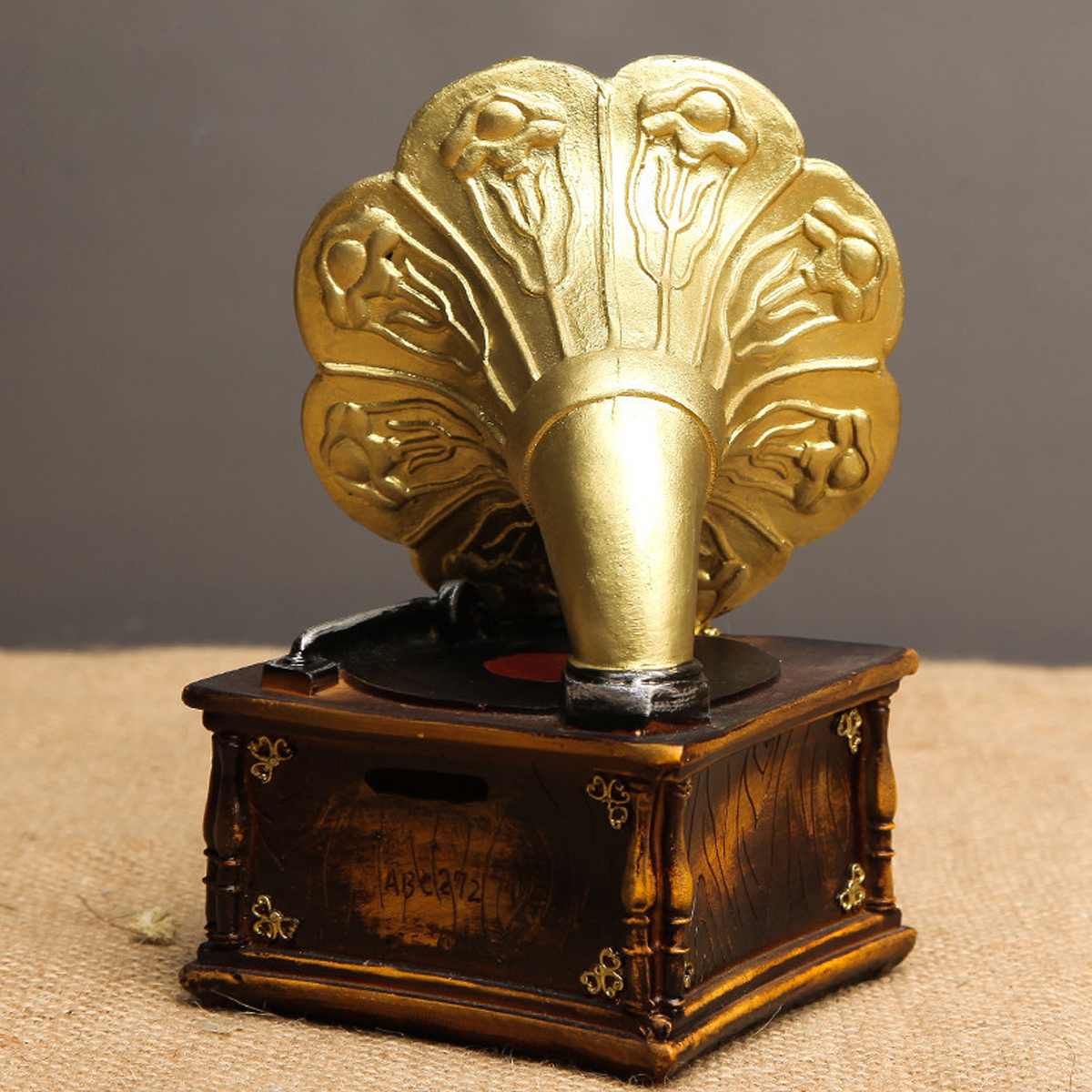 Retro Gramophone Music Box Ornament