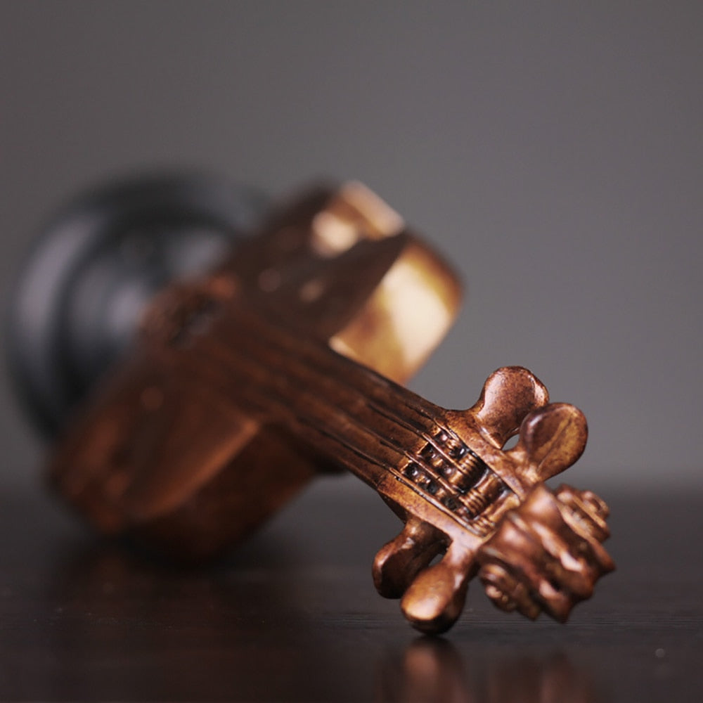 Retro Music Statue Figurine