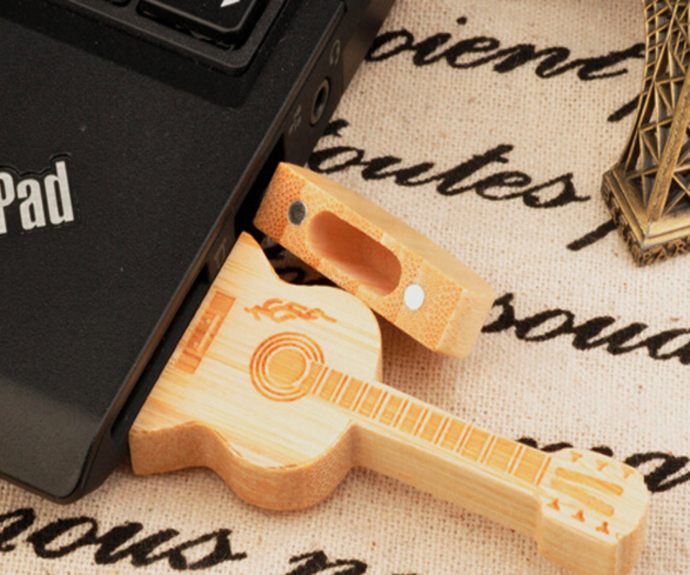 Wooden Guitar Flash Drive