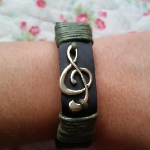 Treble Clef Leather Bracelet