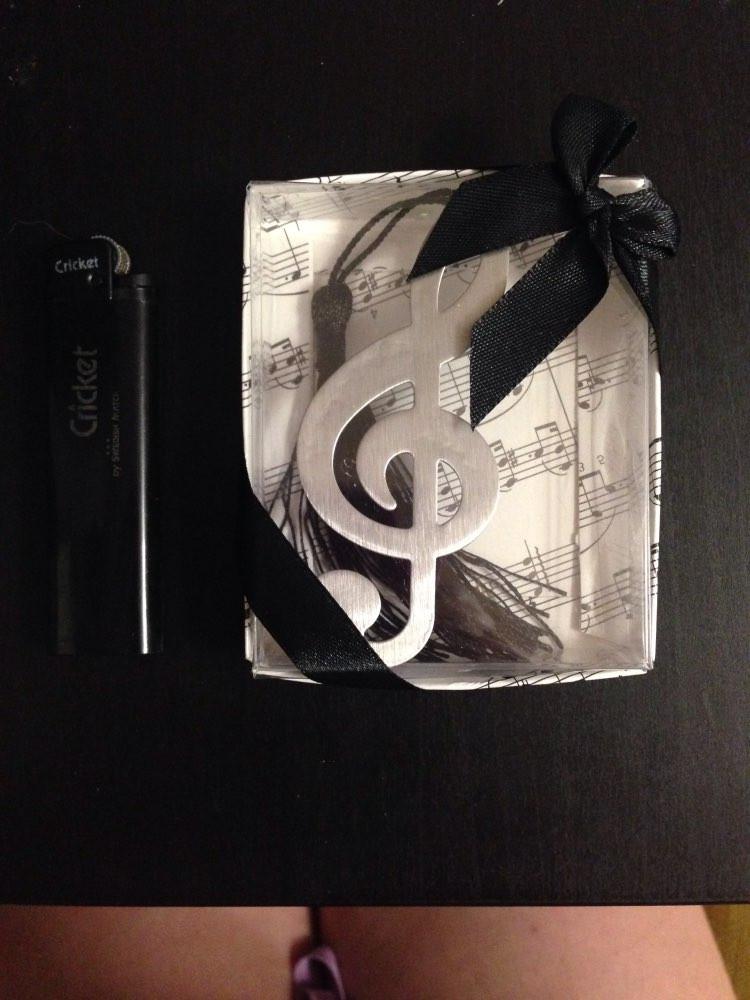 Hollow Musical Notes Bookmark - Artistic Pod