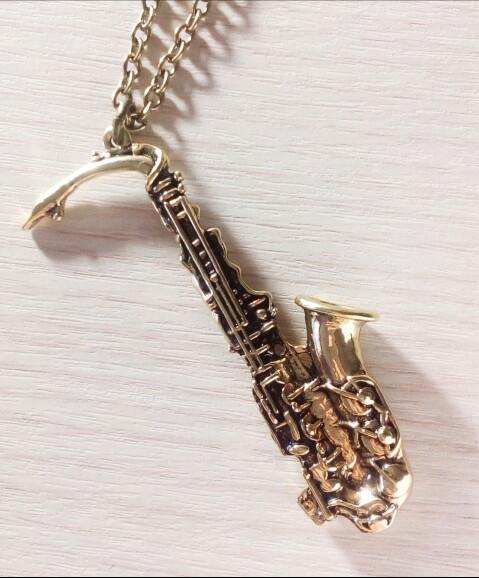 Saxophone Pendant Necklace - Artistic Pod