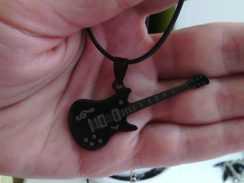 FREE - Fashion Guitar Pendant Stainless Steel - Artistic Pod