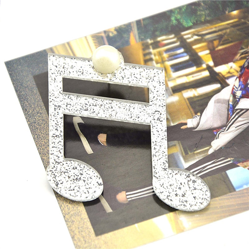 Music Notes Beige Pearls Earrings