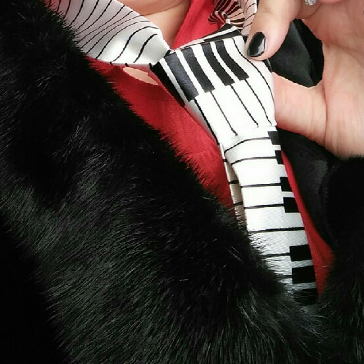 Free - Music Piano Neck Tie - Artistic Pod Review