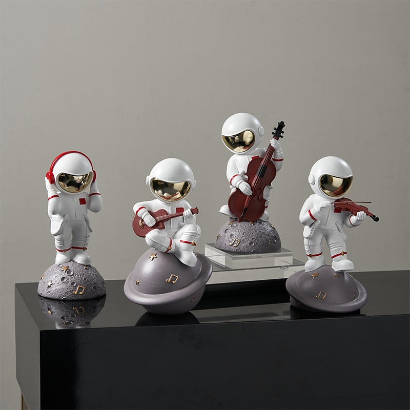 Astronaut Musical Figurine