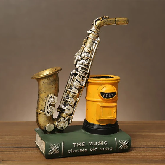 Retro Saxophone Violin Pen Holder
