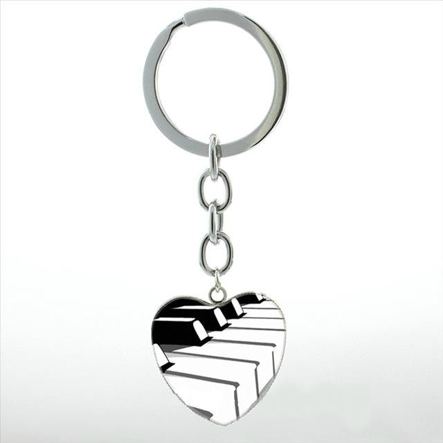 Free - Piano Heart Keychain - Artistic Pod Review