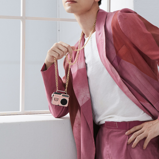 Retro Mini Radio Shape Bluetooth Speaker