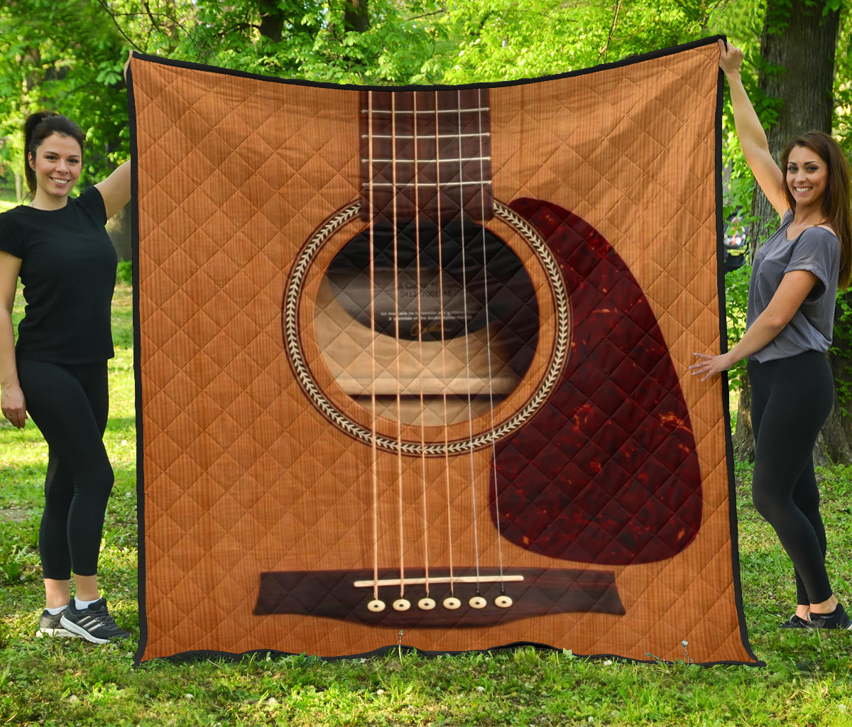 Wooden Guitar Premium Quilt