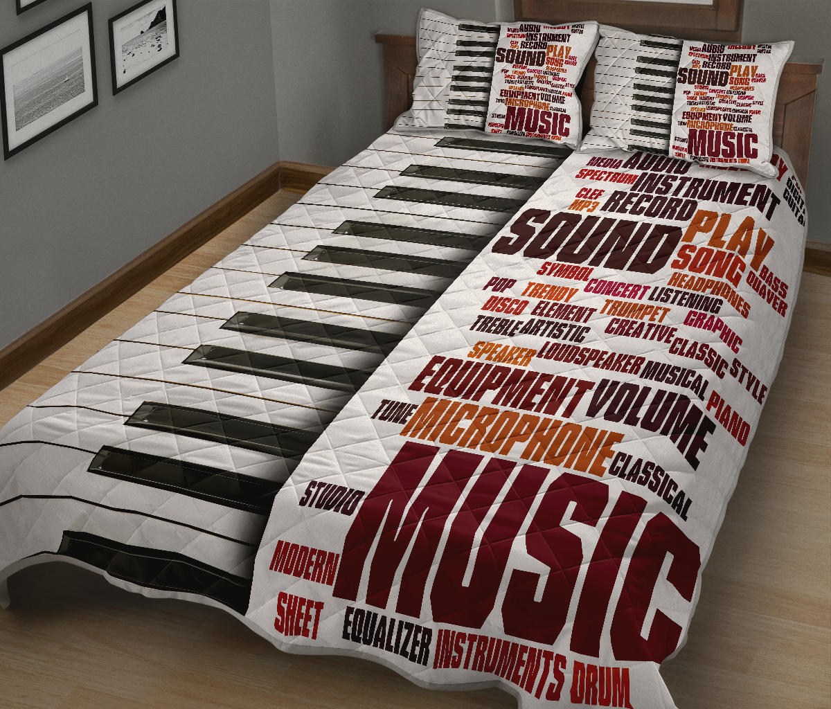 Piano And Music Words Quilt Bed Set