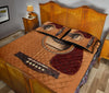 Wooden Guitar Quilt Bed Set