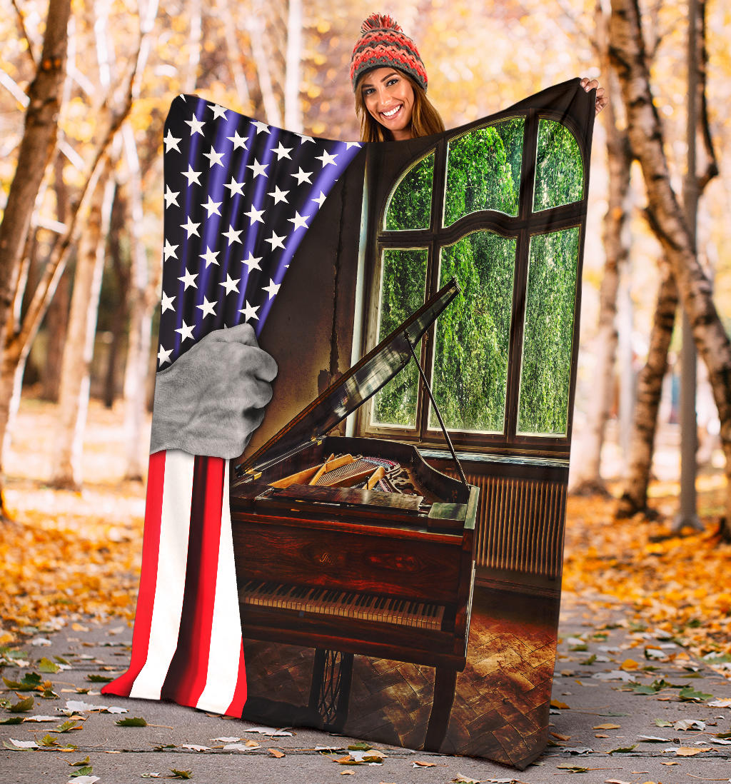 Grand Piano American Flag Blanket