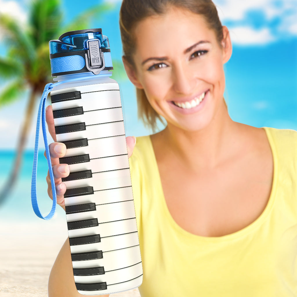 Piano Keys Hydro Tracking Bottle - { shop_name }} - Review