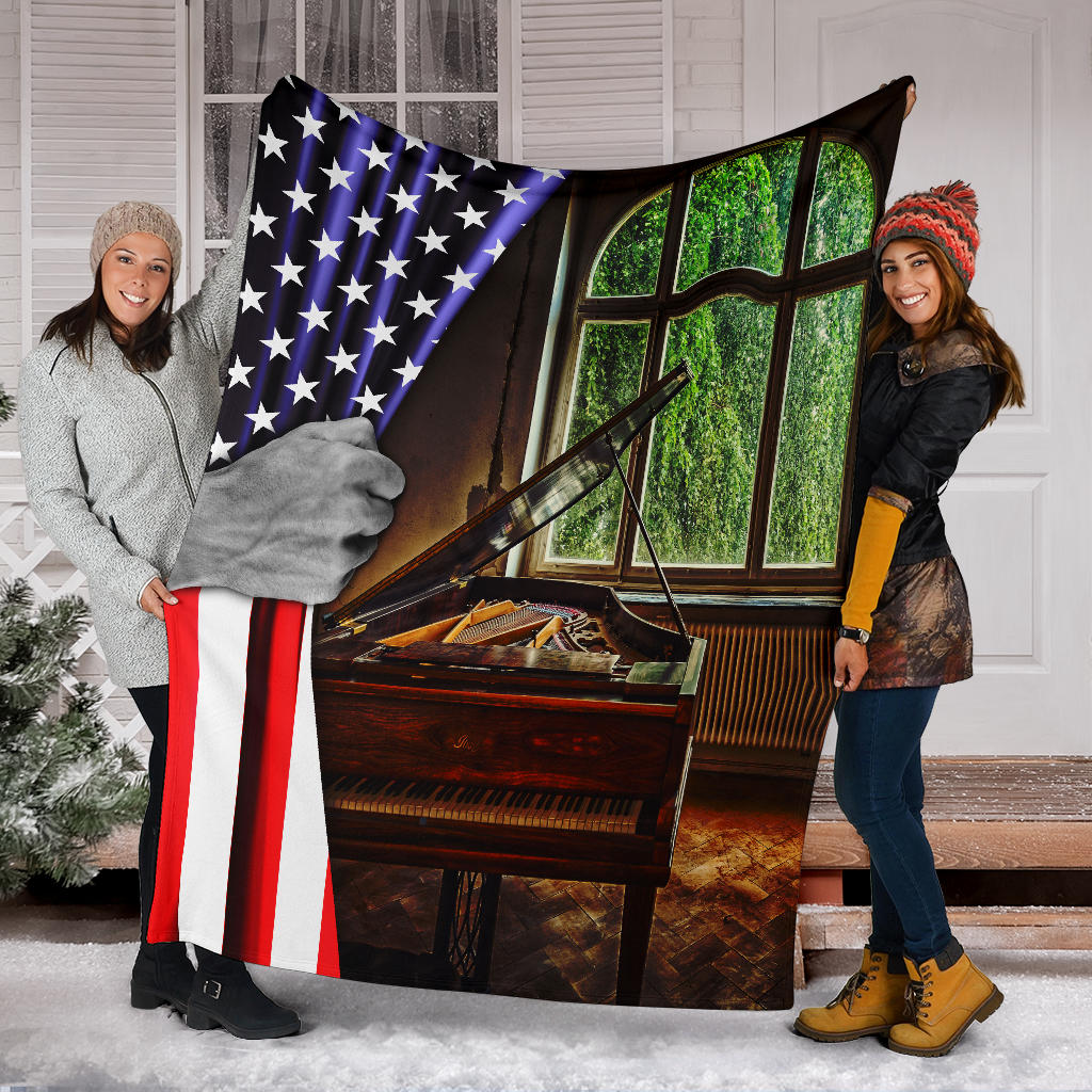 Grand Piano American Flag Blanket