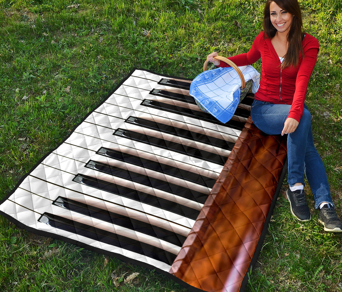 Piano Key Premium Quilt