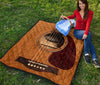 Wooden Guitar Premium Quilt