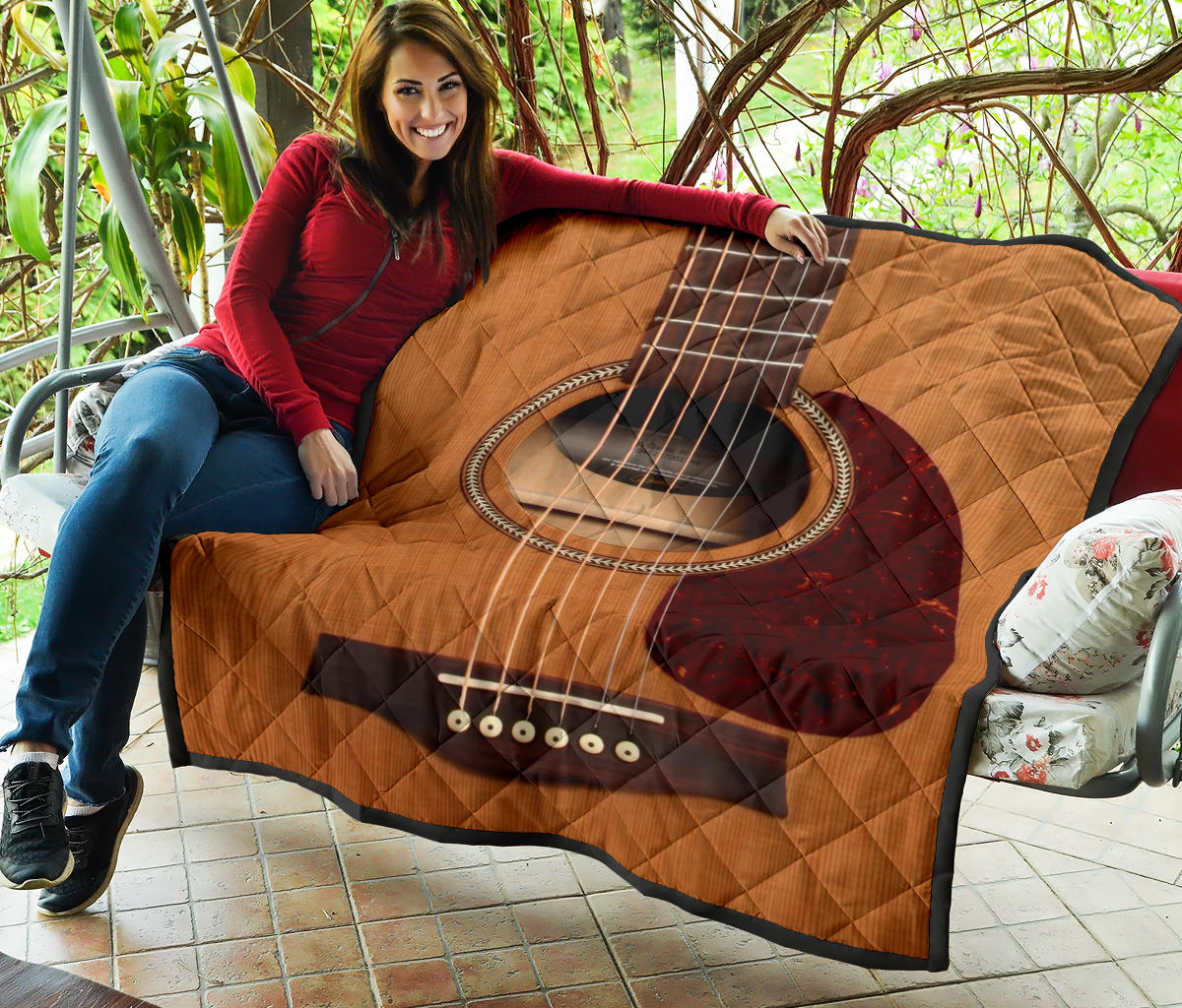 Wooden Guitar Premium Quilt