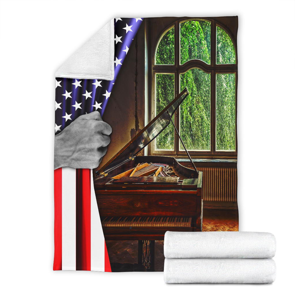 Grand Piano American Flag Blanket